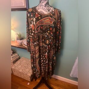 Paisley Perfectly Priscilla dress. Size XL.